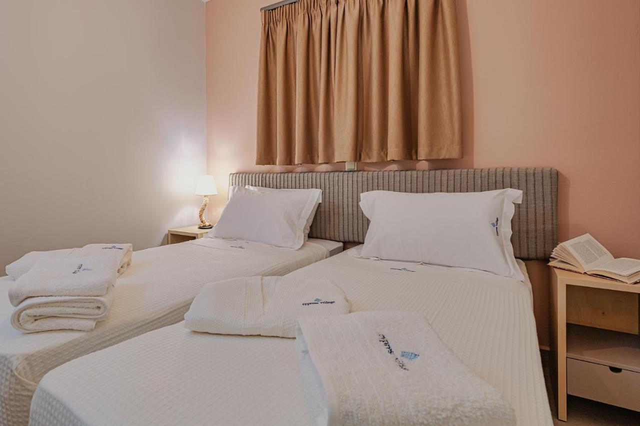 Cypress Village - Lux Villa 5' From Beach Daratsos Esterno foto
