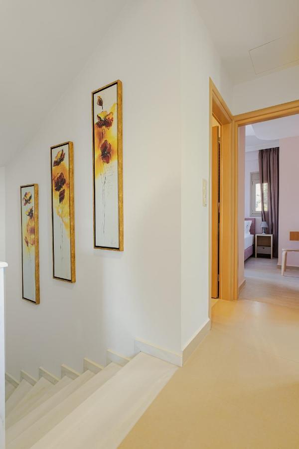 Cypress Village - Lux Villa 5' From Beach Daratsos Esterno foto