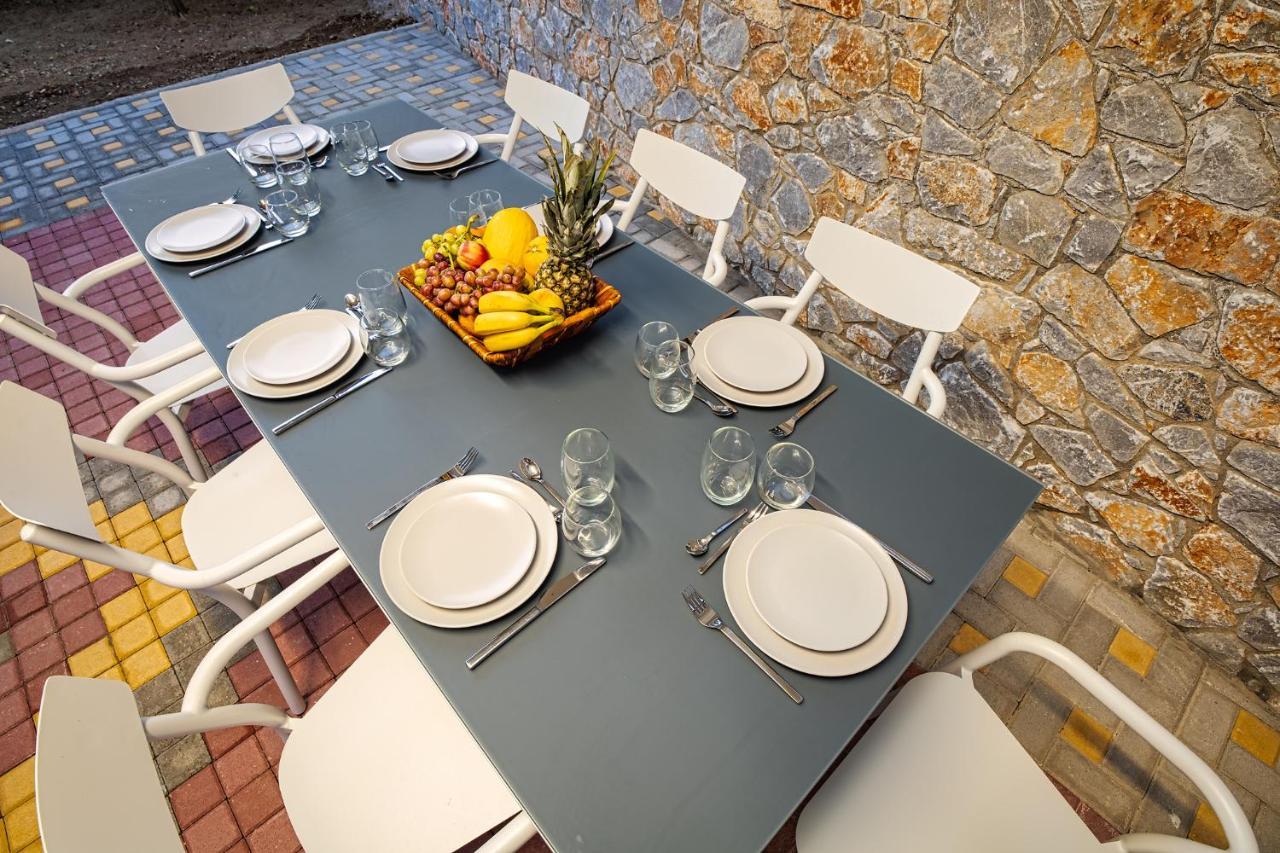 Cypress Village - Lux Villa 5' From Beach Daratsos Esterno foto